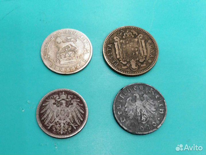 Старинные монеты