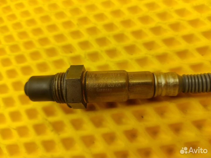 Датчик кислородный Audi A4 B8 cdnc 2.0 tfsi 2010