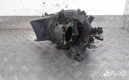 Впускной коллектор бензиновый opel astra H (OML10C