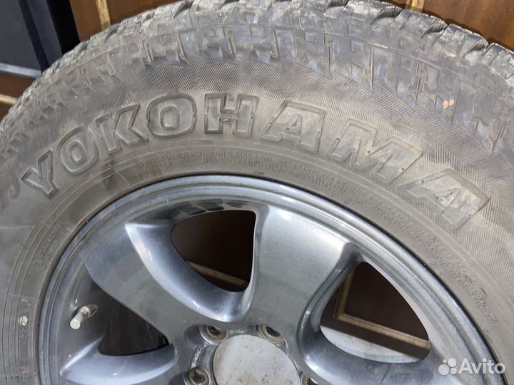 Yokohama Geolandar A/T G015 275/65 R17