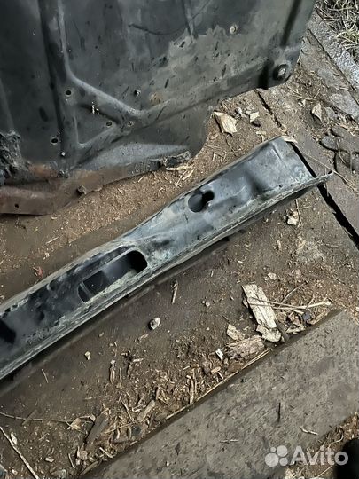 Панель стеклоочистителя Mazda 6 GH