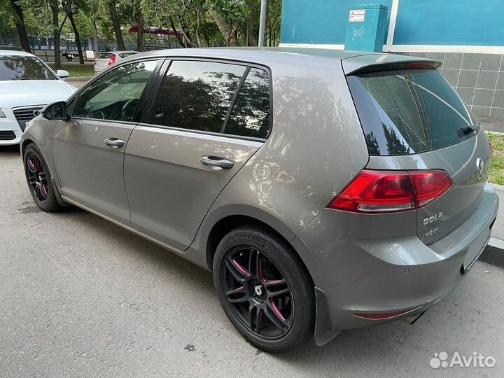 Volkswagen Golf, 2013