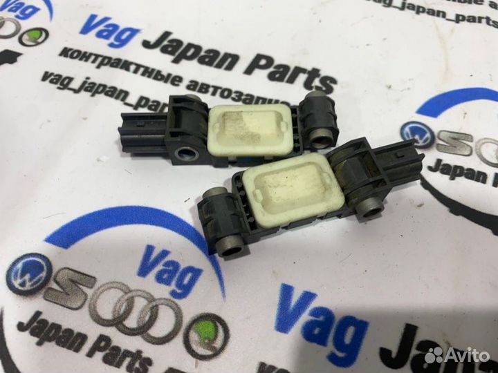 Датчик ускорения Audi A4 B7 BWE 2007