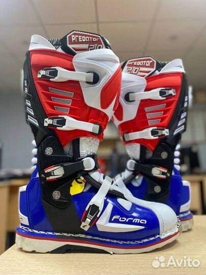 Мотоботы predator 2.0, цвет Белый forma