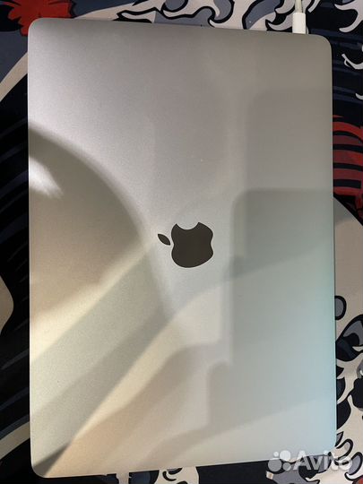 Apple macbook pro 13 2017 года, 256гб