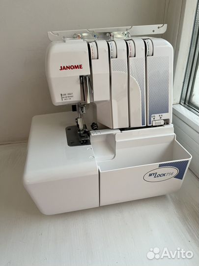 Оверлок janome 714
