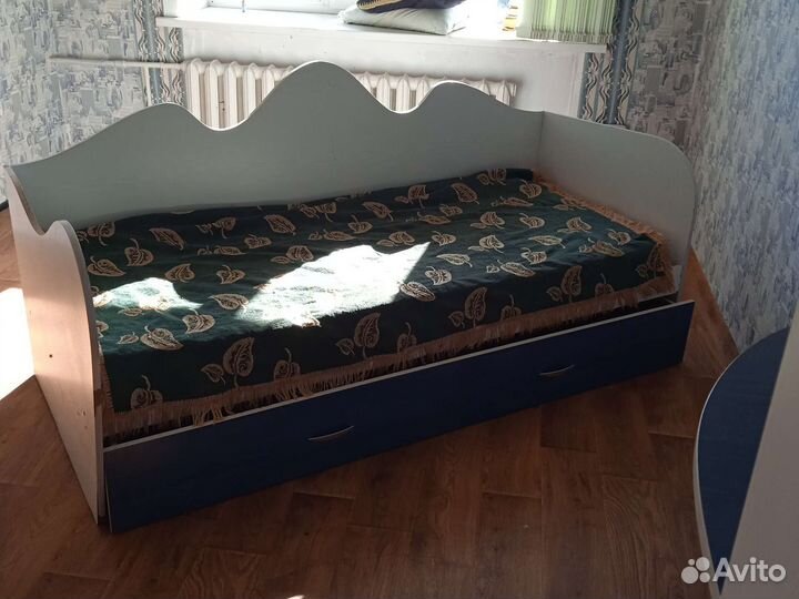 Продам кровать бу