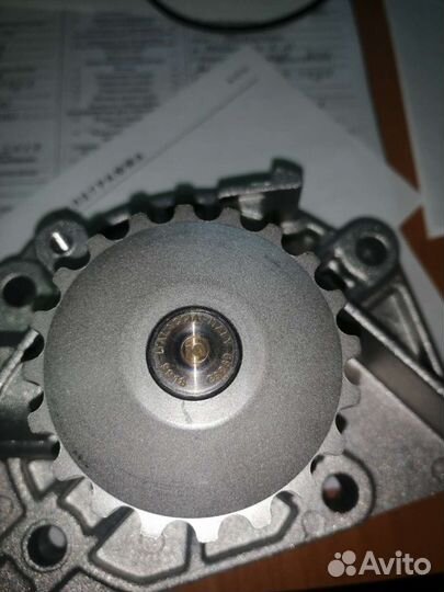 Помпа Peugeot 206/307/406/407: Citroen C4/C5