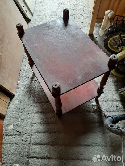 Старая деревянная мебель