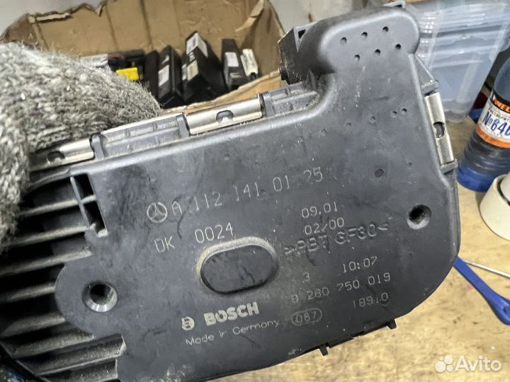 Дроссельная заслонка Mercedes Benz M112