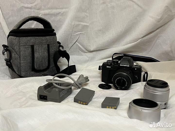 Фотоаппарат Olympus OM-D E-M10 Mark II
