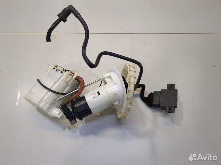 Насос топливный электрический Audi A5, 2009