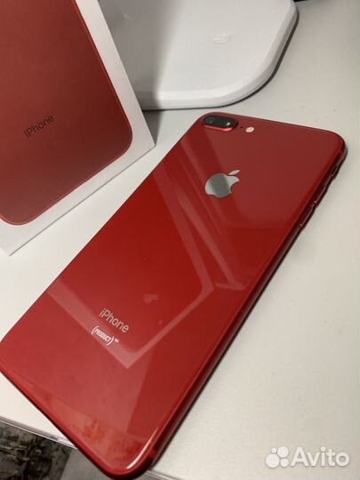 iPhone 8 Plus, 64 ГБ