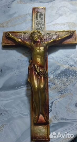 Крест настенный