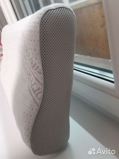 Подушка ортопедическая Dormeo anatomic pillow