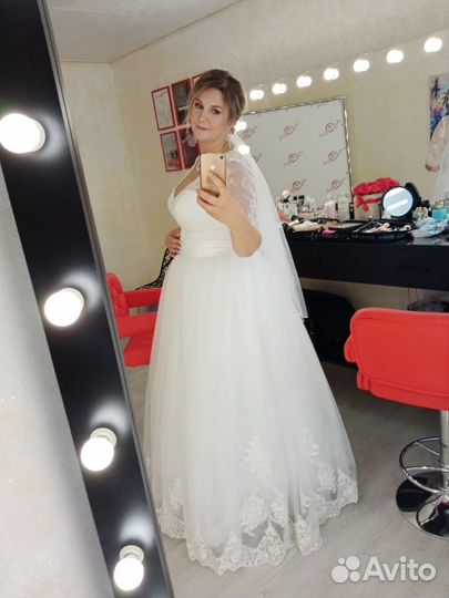 Свадебное платье 48 50
