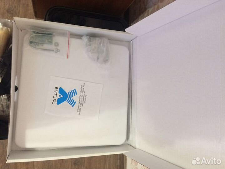 Антенна Agata 4G-F mimo 2x2