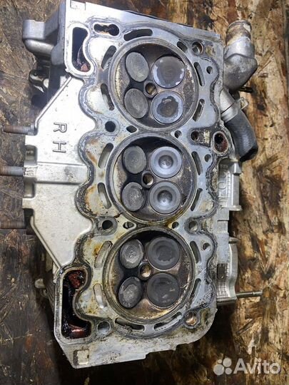 Головка блока цилиндров EZ30D Subaru Legacy BLE R