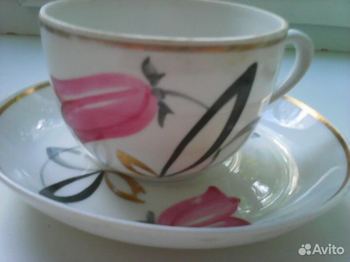 Три чайные пары и сливочник Песочное цена за всё