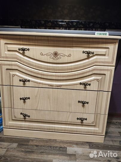 Спальный гарнитур бу