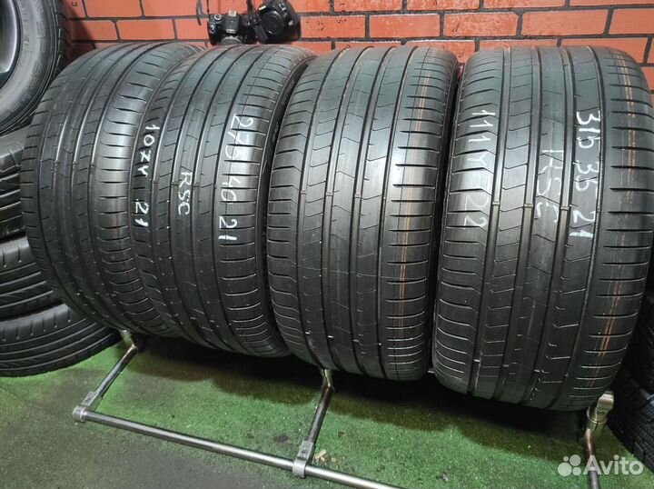 Pirelli P Zero PZ4 275/40 R21 и 315/35 R21 107Y