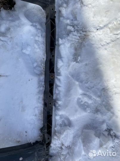 Панель передняя Kia Picanto 2011 (641011Y000)