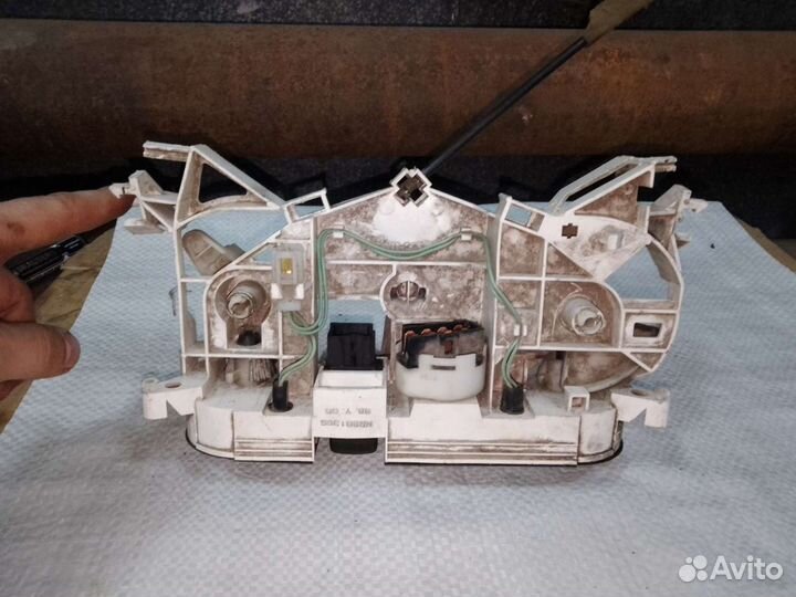 Блок управления печкой Mitsubishi Colt 5