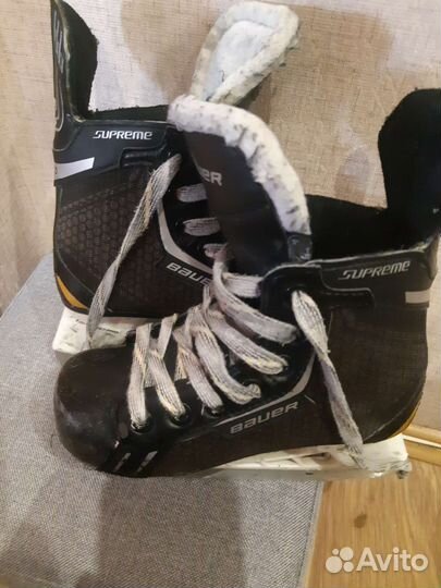 Хоккейные коньки bauer