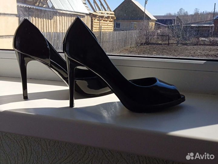 Туфли-лодочки