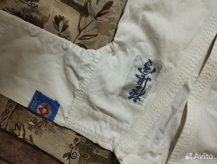 Кимоно для карате и дзюдо