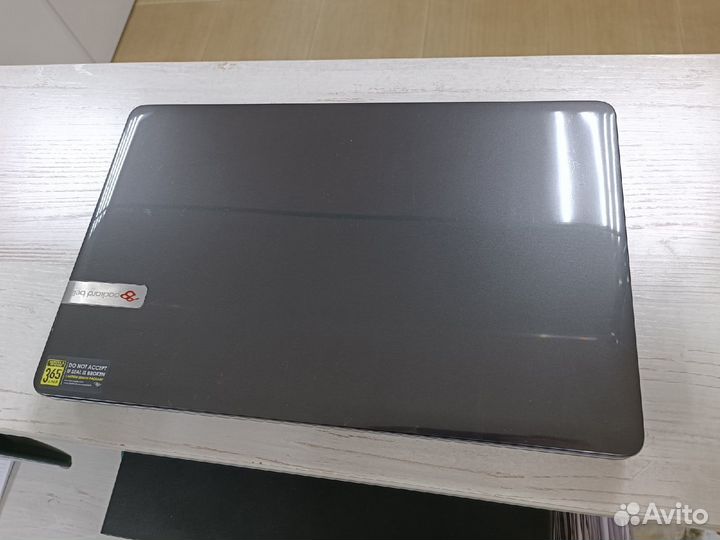 Packard Bell Intel 2.4Ghz/4Gb/Hdd500/NV710M