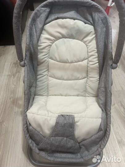 Шезлонг для новорожденных