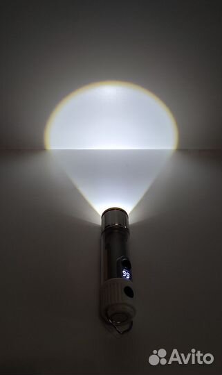 Фонарь ручной аккумуляторный