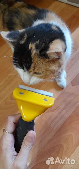 Чесалка дешеддер для кошек и собак новая