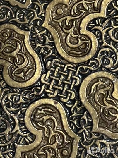 Старинный столик Восток