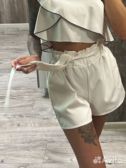 Шорты белые женские
