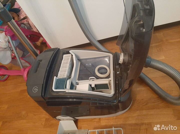 Пылесос Thomas Genius S1