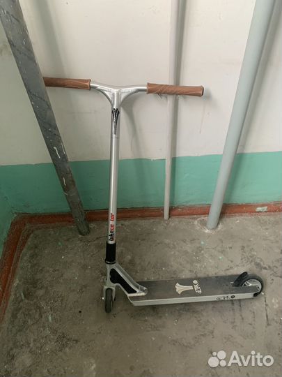 Трюковой самокат