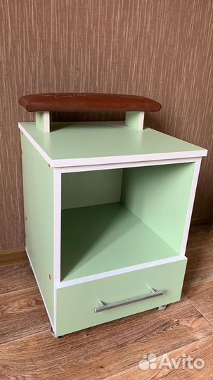 Тумба, стол, шкаф