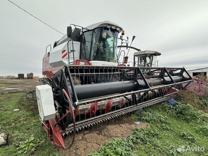 Комбайн Ростсельмаш РСМ-101 Вектор, 2016