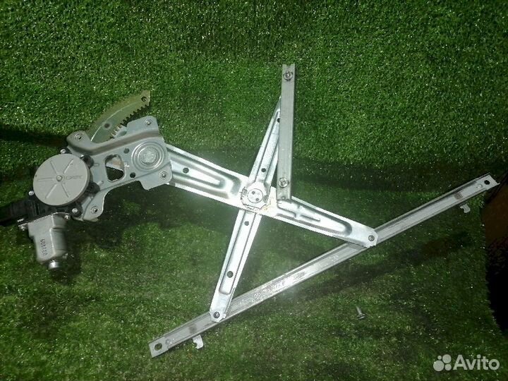 Стеклоподъемник передний левый Mitsubishi Outlande