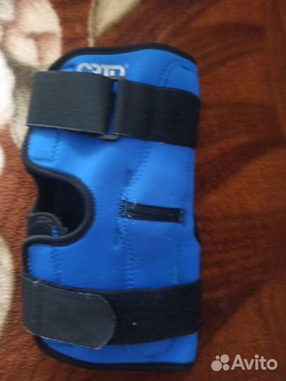 Коленный ортез