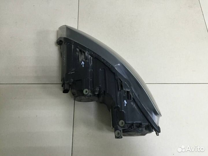 Б/У Фара правая 6R1941008F VAG