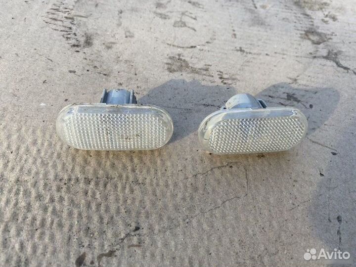 Поворотник в крыло Renault Duster 2010-2015