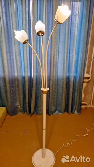 Торшер напольный