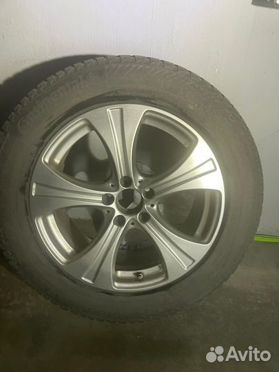 Комплект зимних колес на Мерседес r18