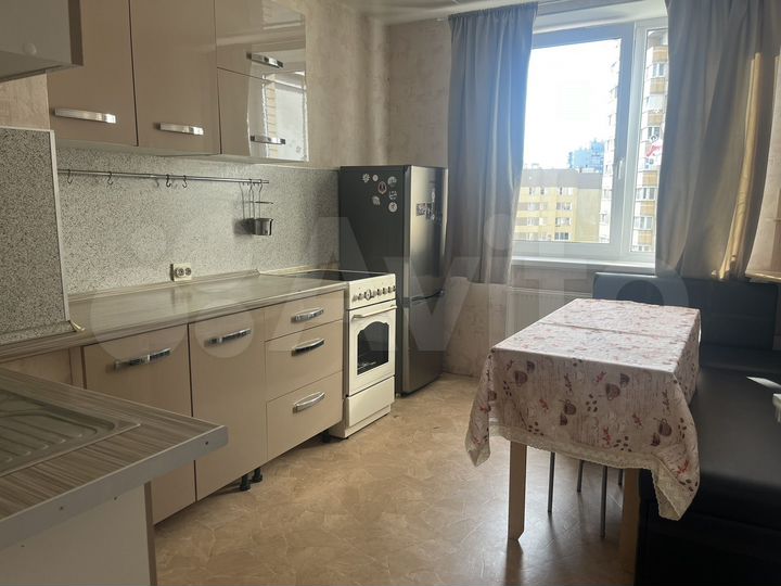1-к. квартира, 35,3 м², 11/25 эт.