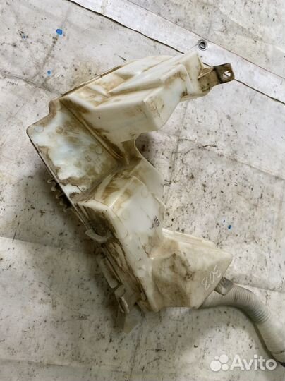 Бачок омывателя Peugeot 308 универсал