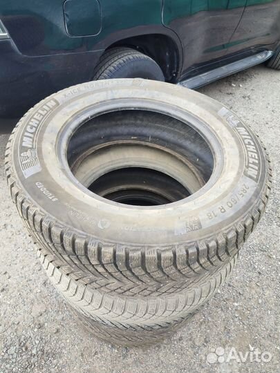 Michelin X-Ice North 4 285/60 R18