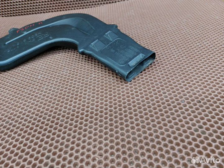 Воздуховод отопителя печки правый BMW F30 бмв Ф30